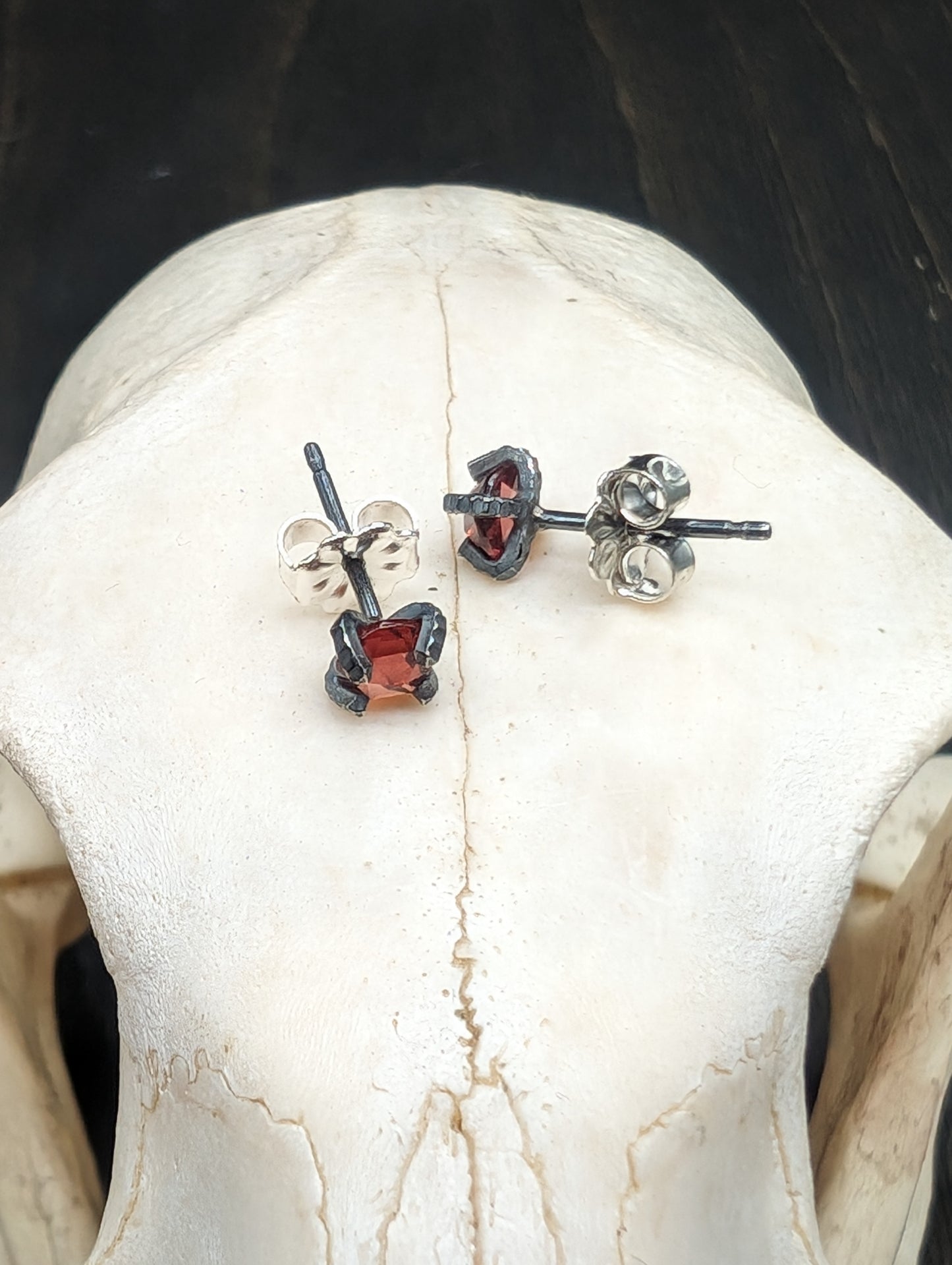 Small Faceted Garnet Sterling Silver Textured Stud Earrings