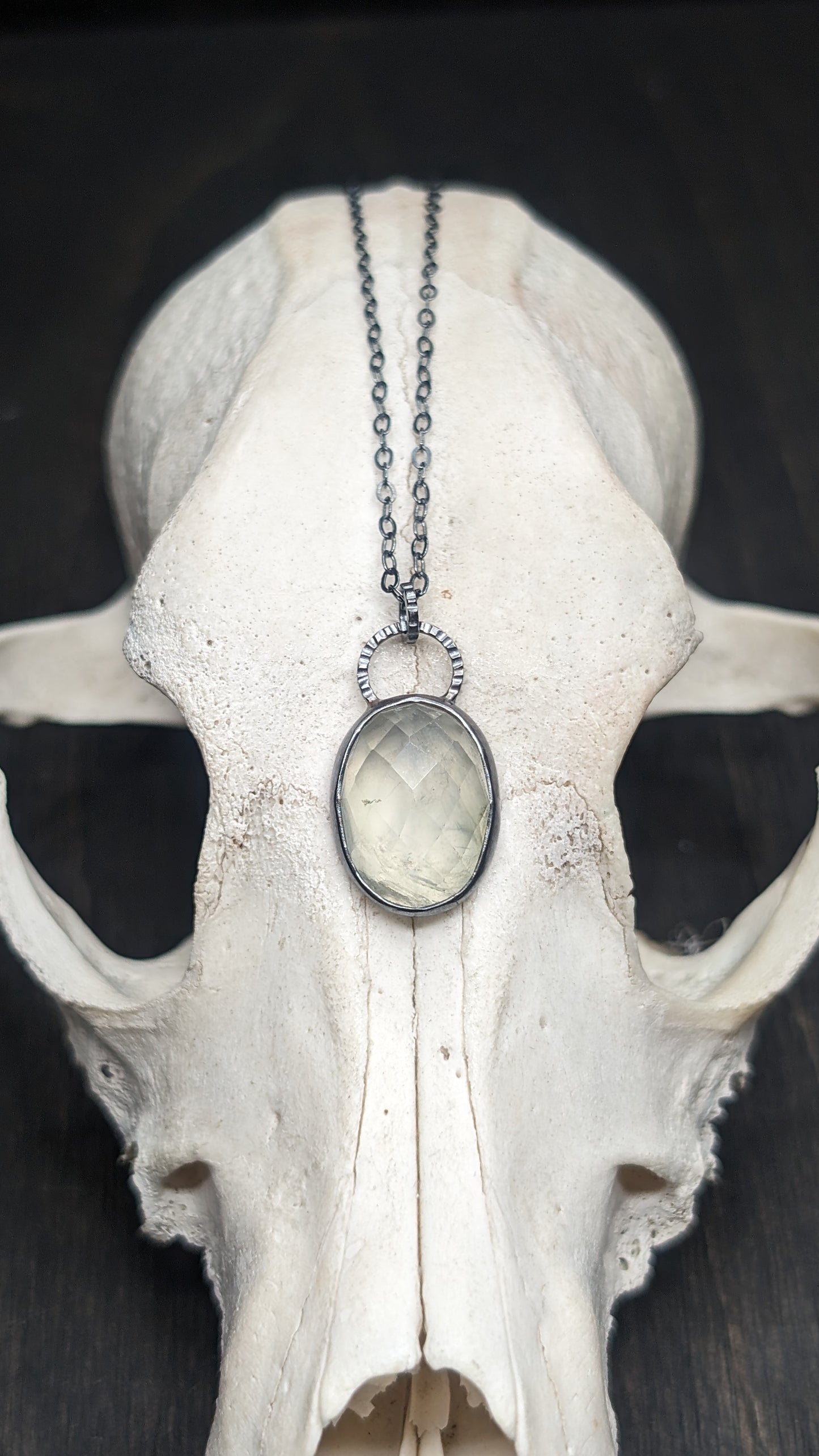 Prehnite Textured Sterling Silver Necklace