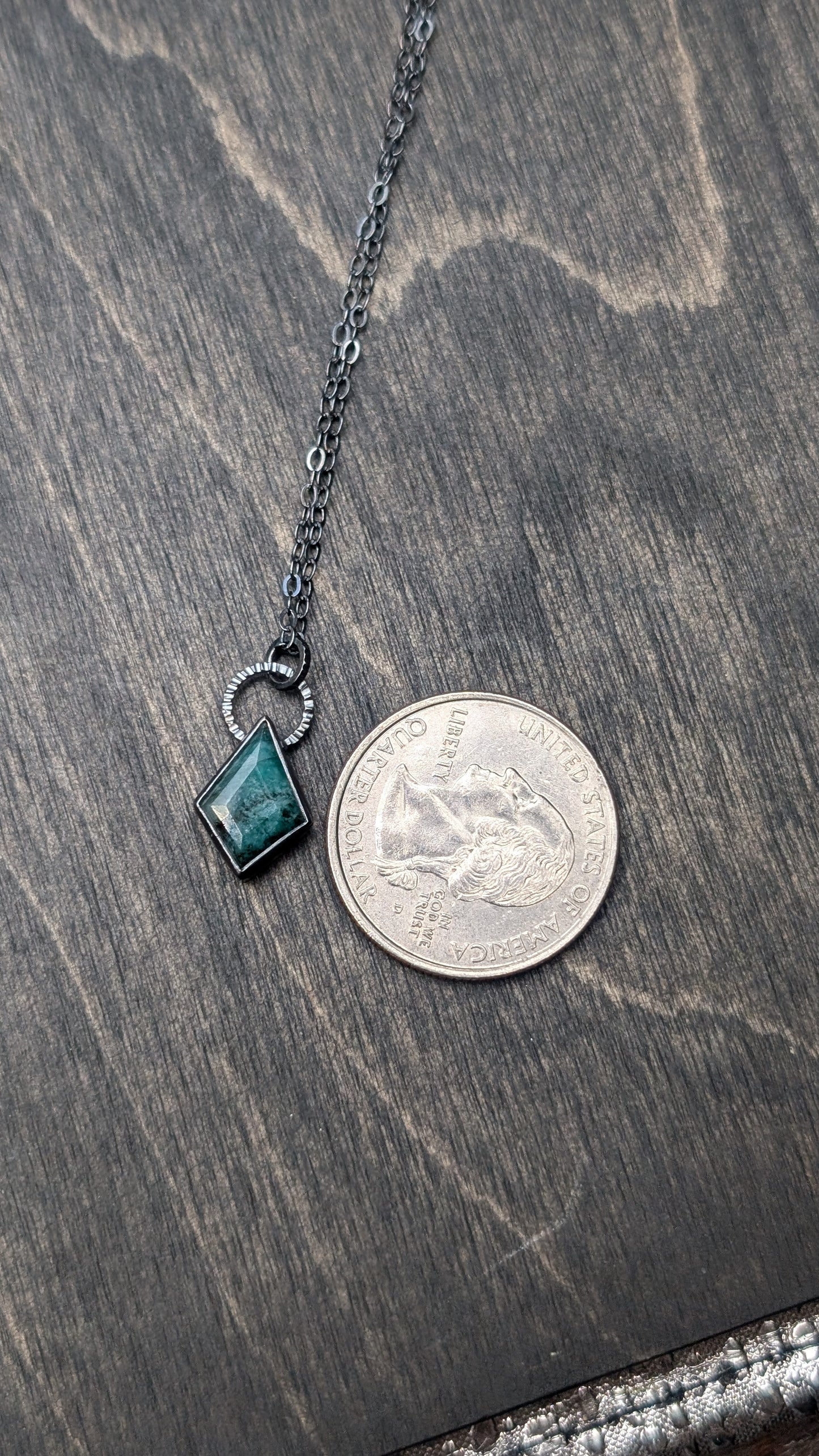 Emerald Kite Textured Sterling Silver Necklace
