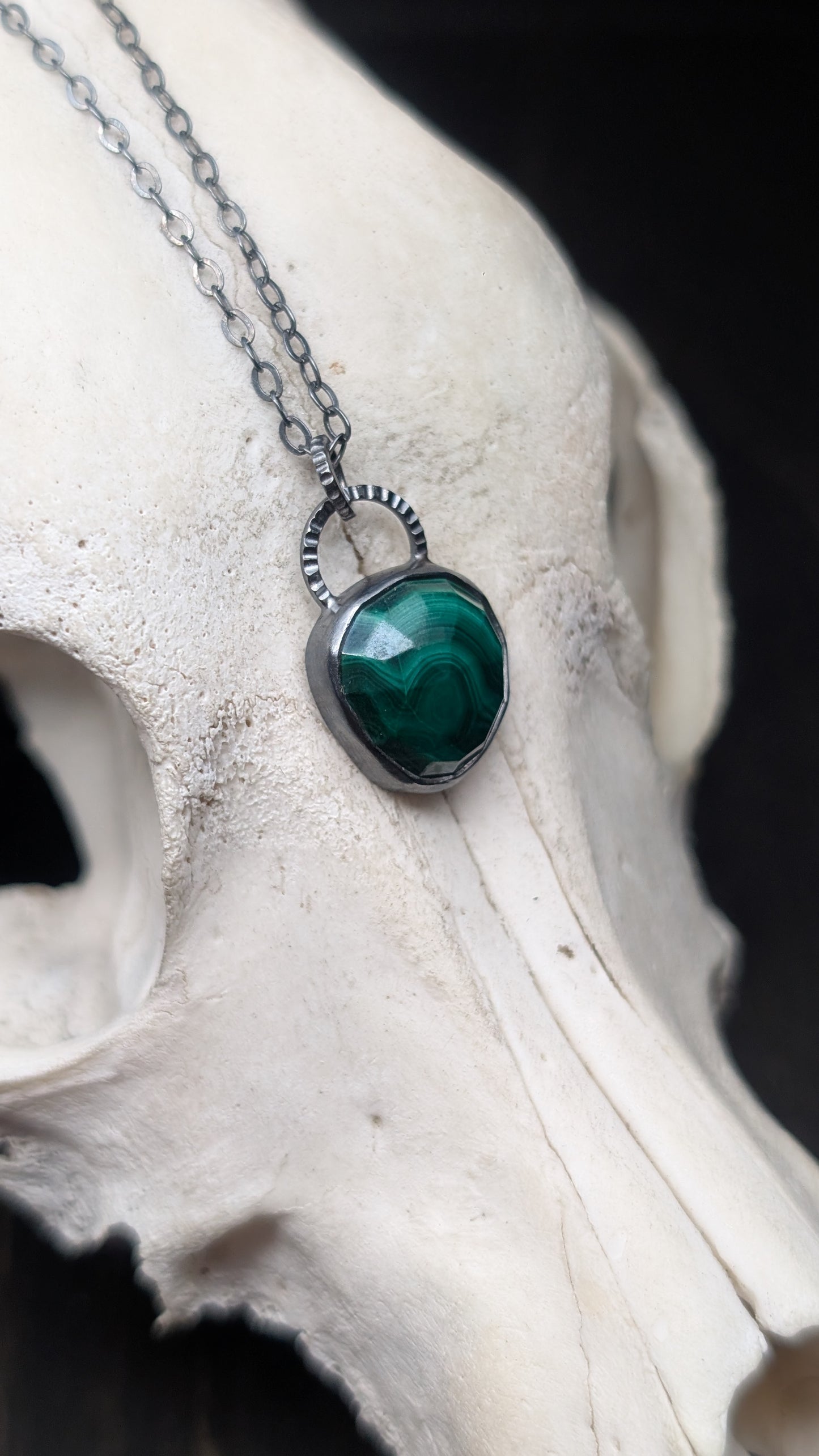 Malachite Rosecut Textured Sterling Silver Necklace