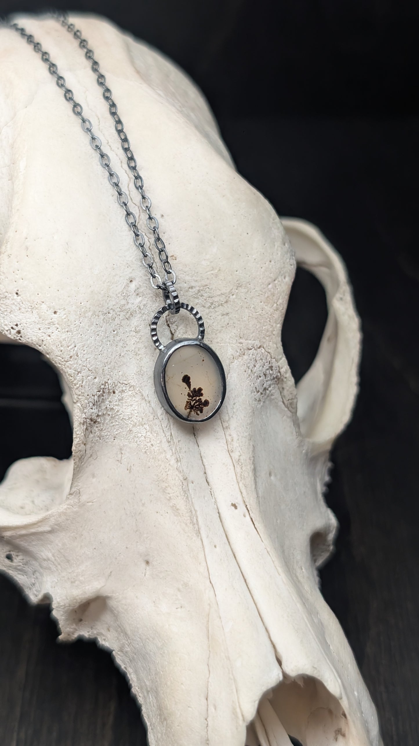 Dainty Oval Dendritic Agate Slice Textured Sterling Silver Necklace