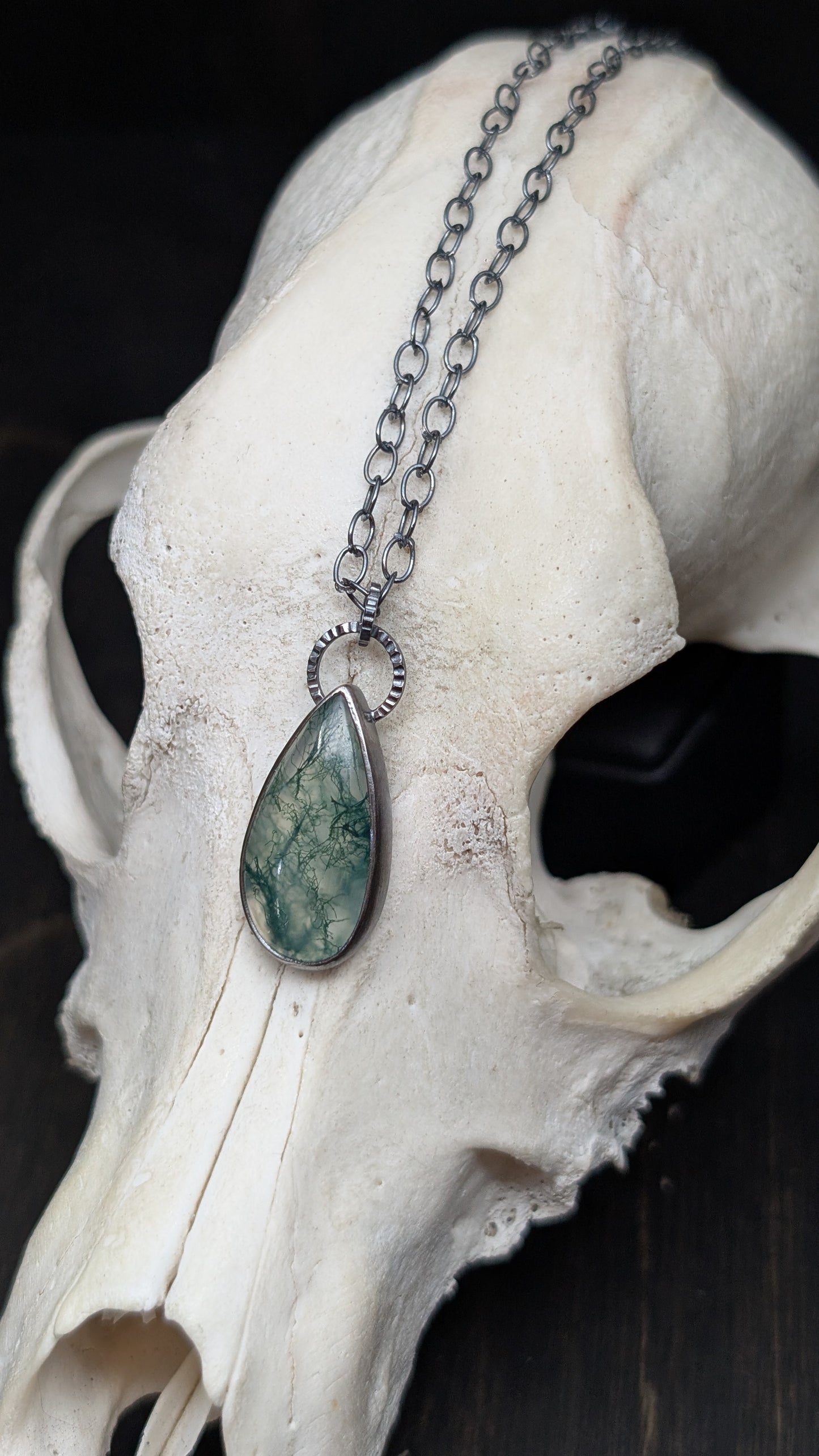 Moss Agate Smooth Teardrop Textured Sterling Silver Necklace