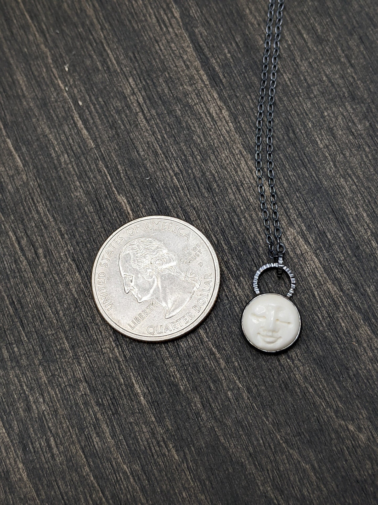 Small Round Moon Face Hammer Textured Necklace