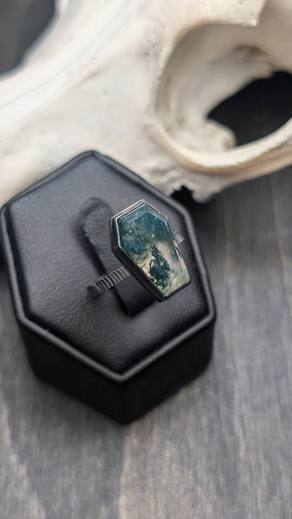 Moss Agate Coffin Textured Sterling Silver Ring Size 7