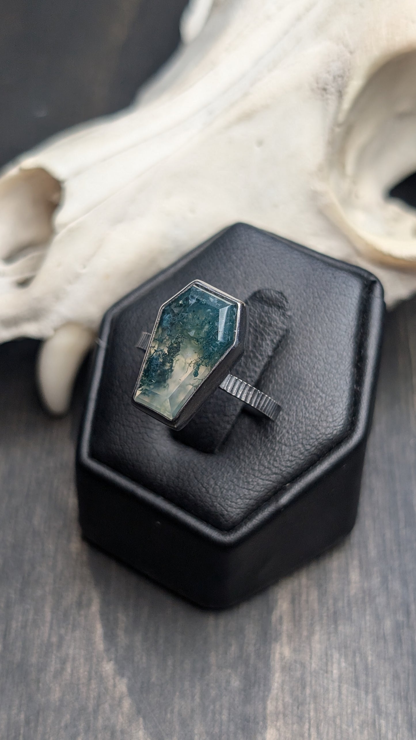 Moss Agate Coffin Textured Sterling Silver Ring Size 7