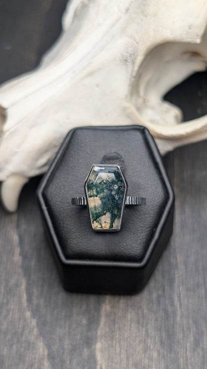 Moss Agate Coffin Textured Sterling Silver Ring Size 7.5