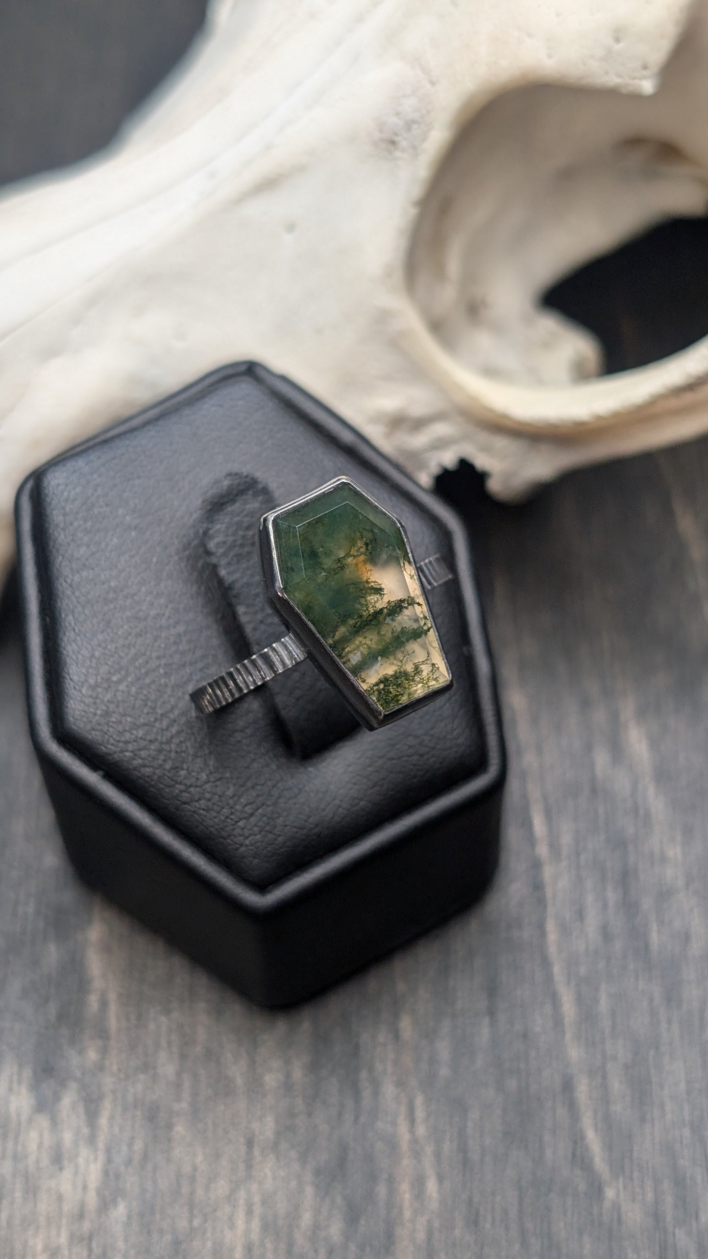 Moss Agate Coffin Textured Sterling Silver Ring Size 9.5