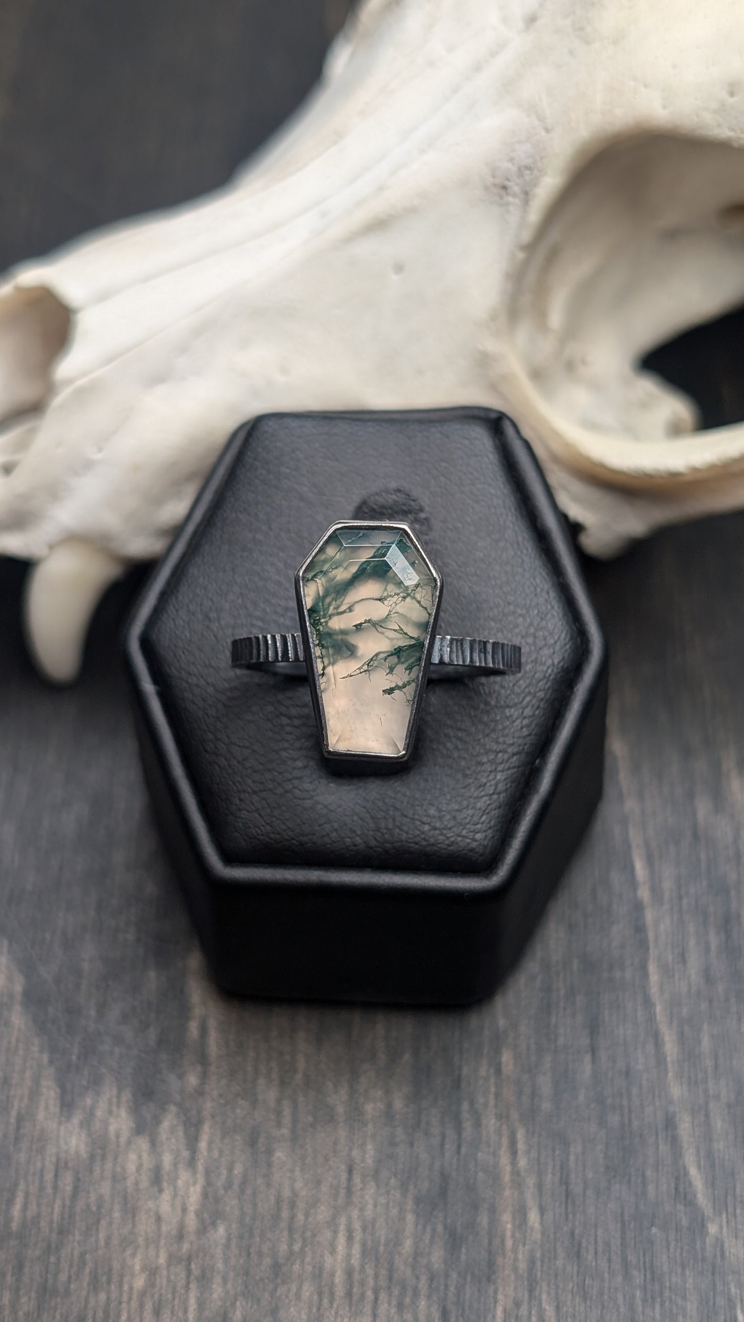 Moss Agate Coffin Textured Sterling Silver Ring Size 10