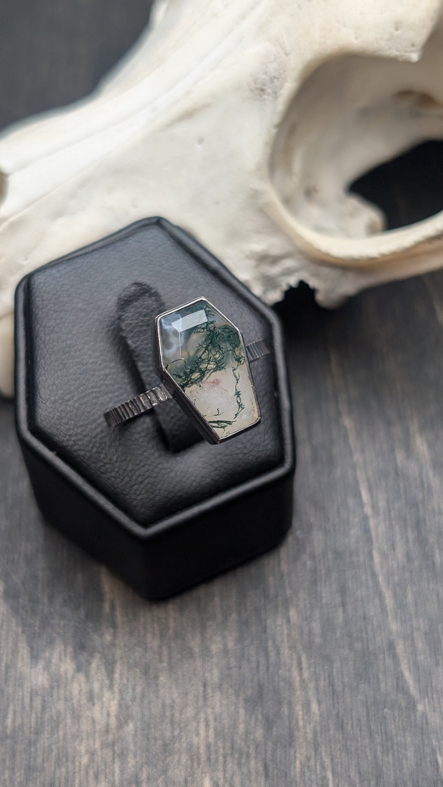 Moss Agate Coffin Textured Sterling Silver Ring Size 10.5