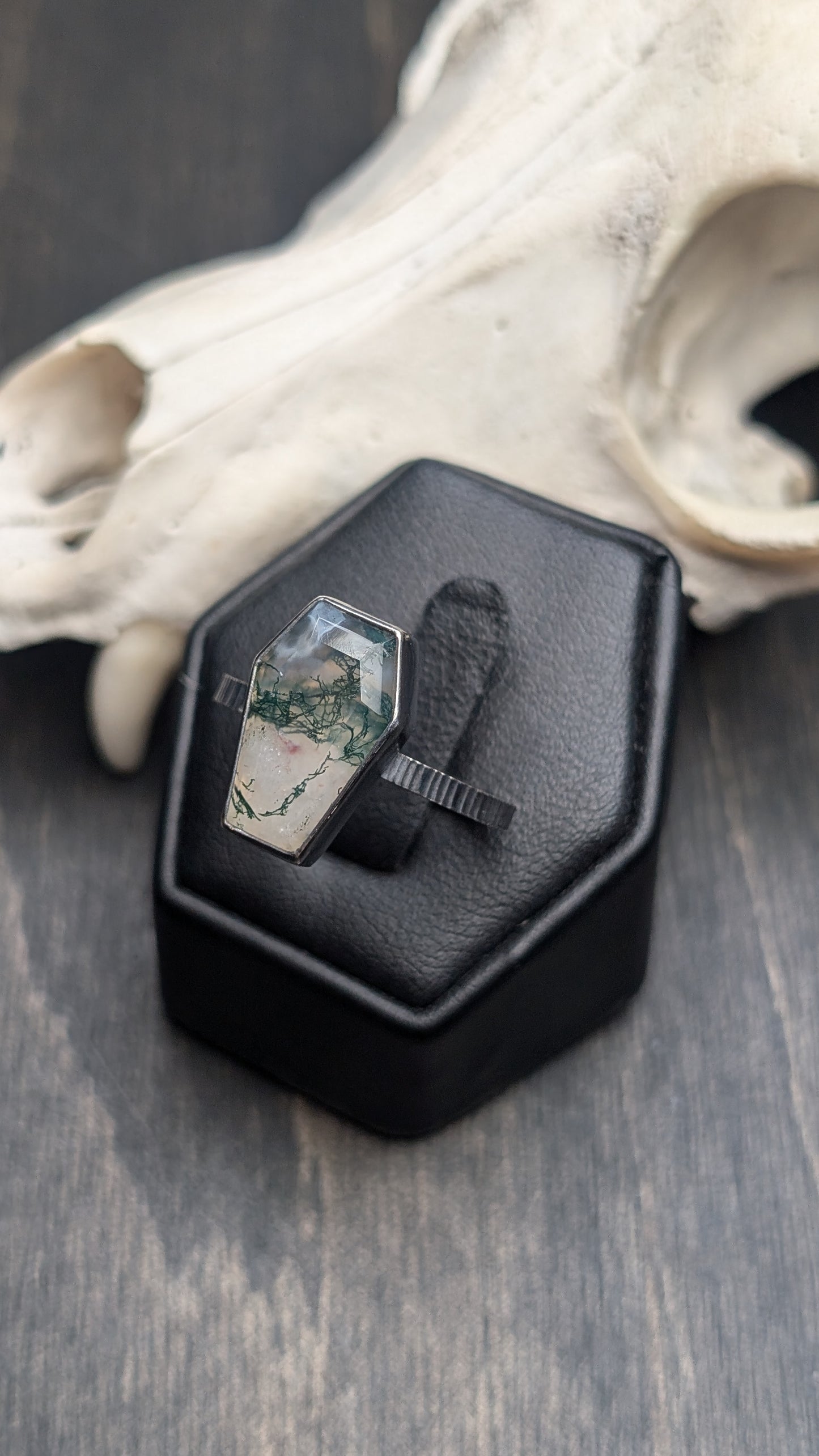 Moss Agate Coffin Textured Sterling Silver Ring Size 10.5