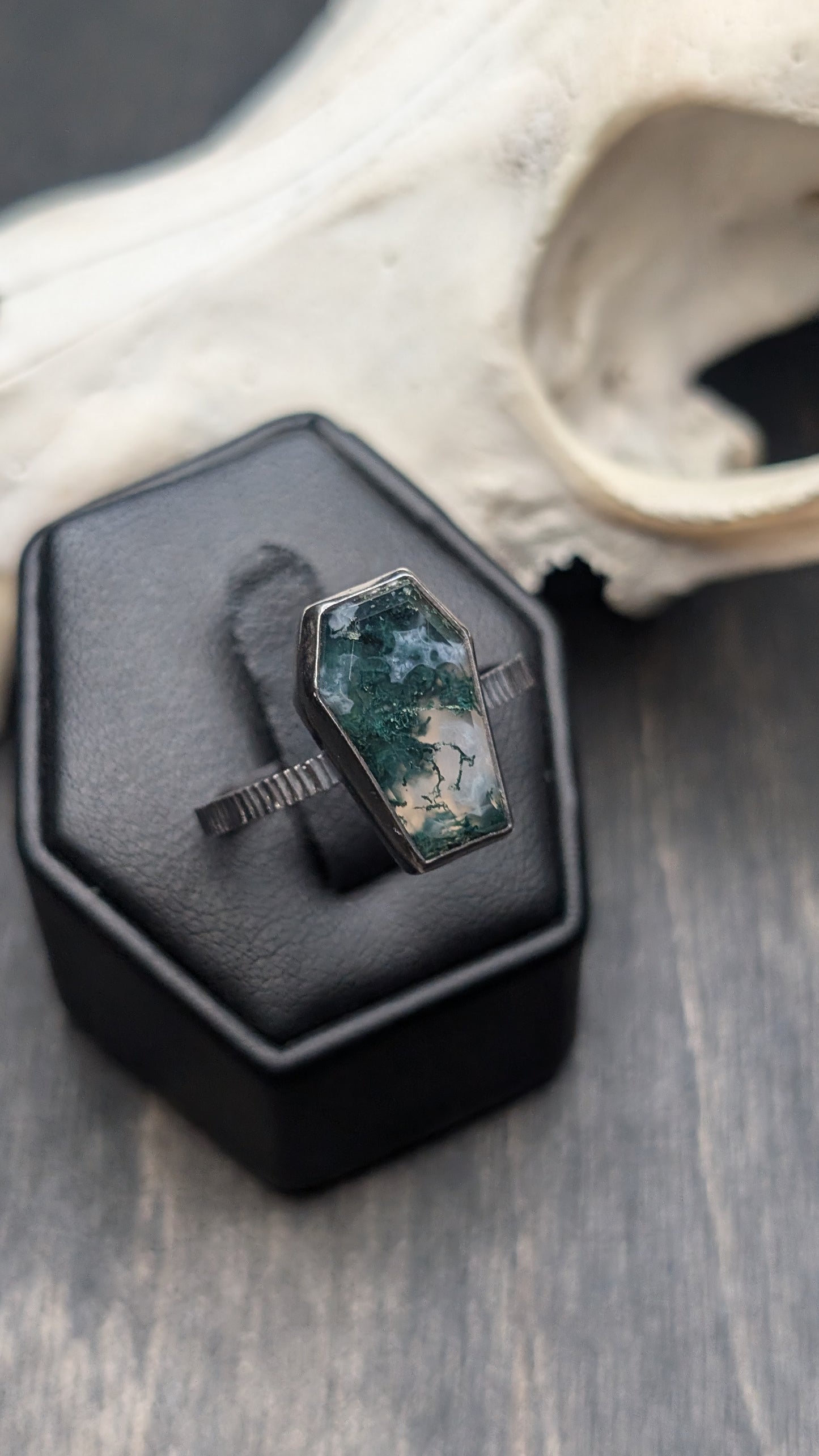 Moss Agate Coffin Textured Sterling Silver Ring Size 10.5