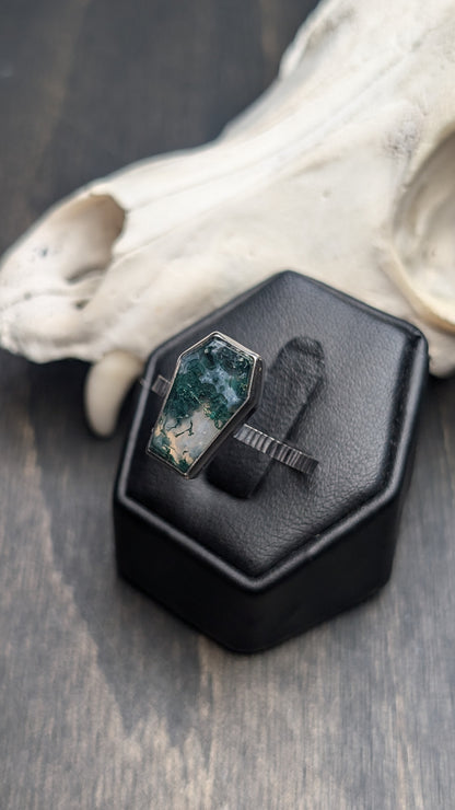 Moss Agate Coffin Textured Sterling Silver Ring Size 10.5