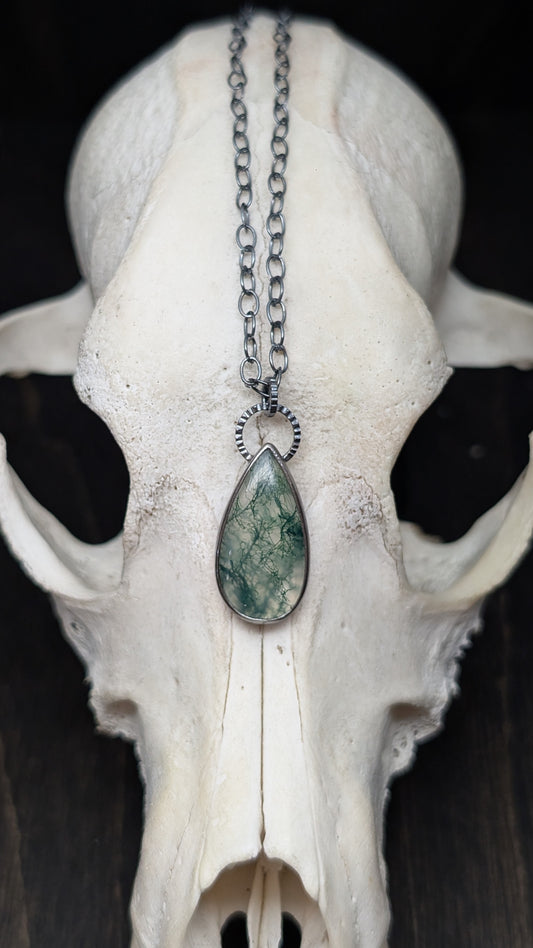 Moss Agate Smooth Teardrop Textured Sterling Silver Necklace