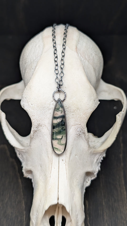 Moss Agate Long Teardrop Textured Sterling Silver Necklace