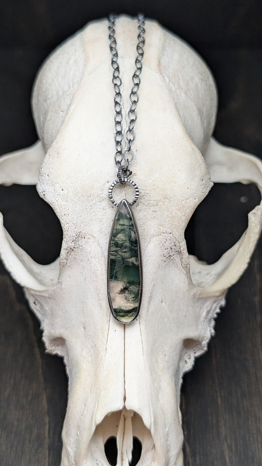 Moss Agate Long Teardrop Textured Sterling Silver Necklace