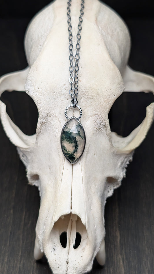 Moss Agate Marquise Textured Sterling Silver Necklace