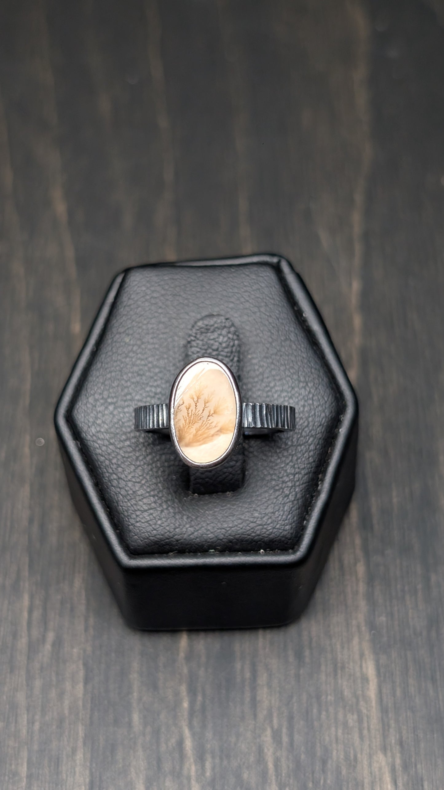 Scenic Dendritic Agate Textured Sterling Silver Size 6.5