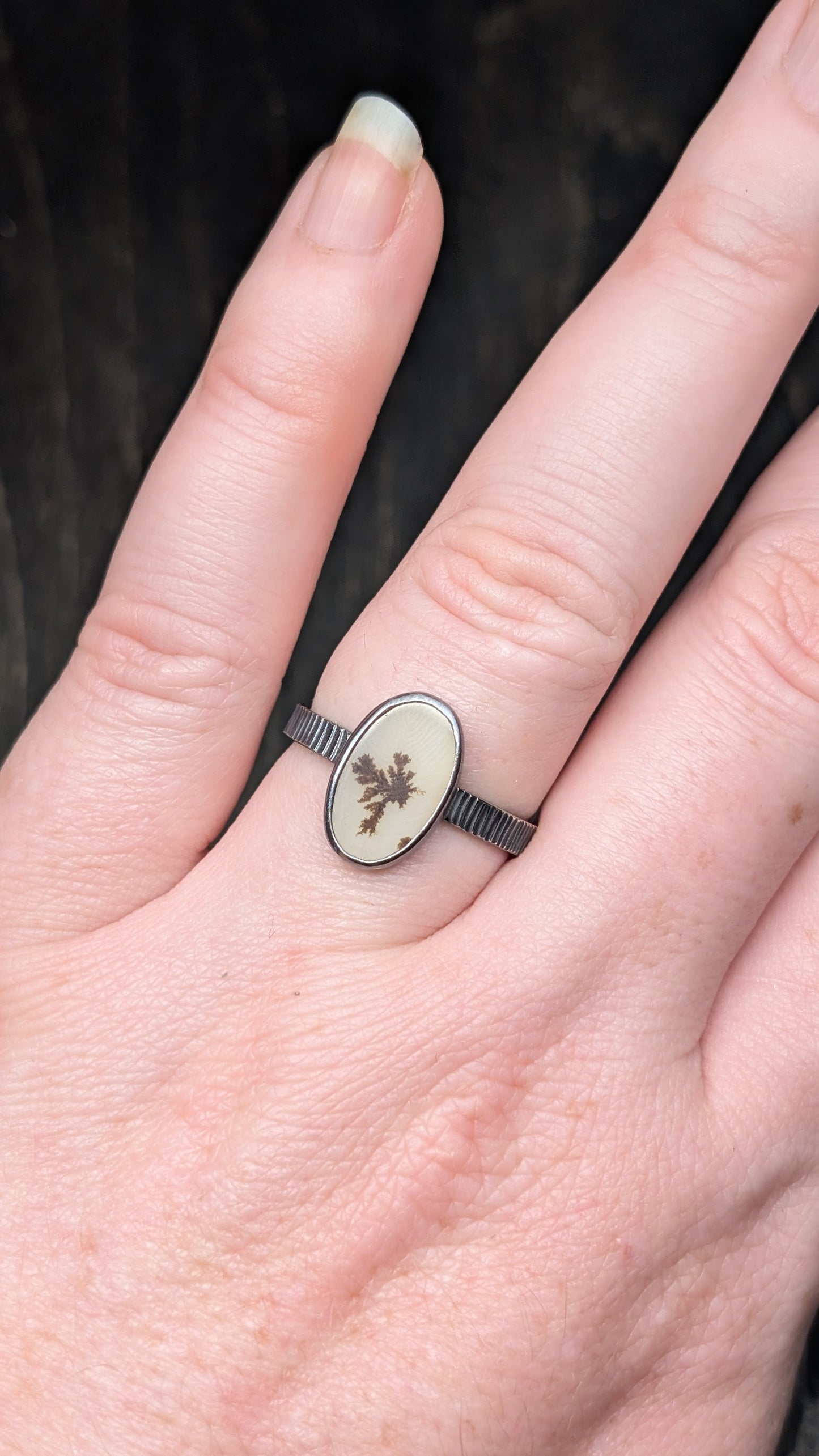 Scenic Dendritic Agate Textured Sterling Silver Size 10