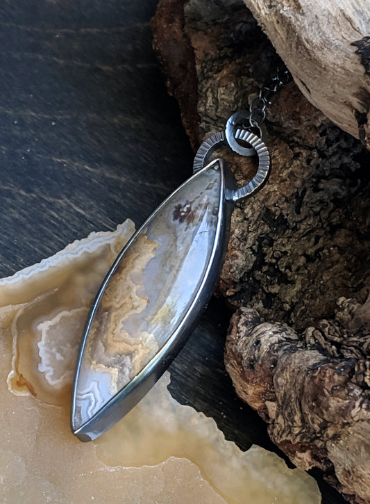 Prudent Man Plume Agate with Textured Details and Extra Long Oxidized Silver Necklace