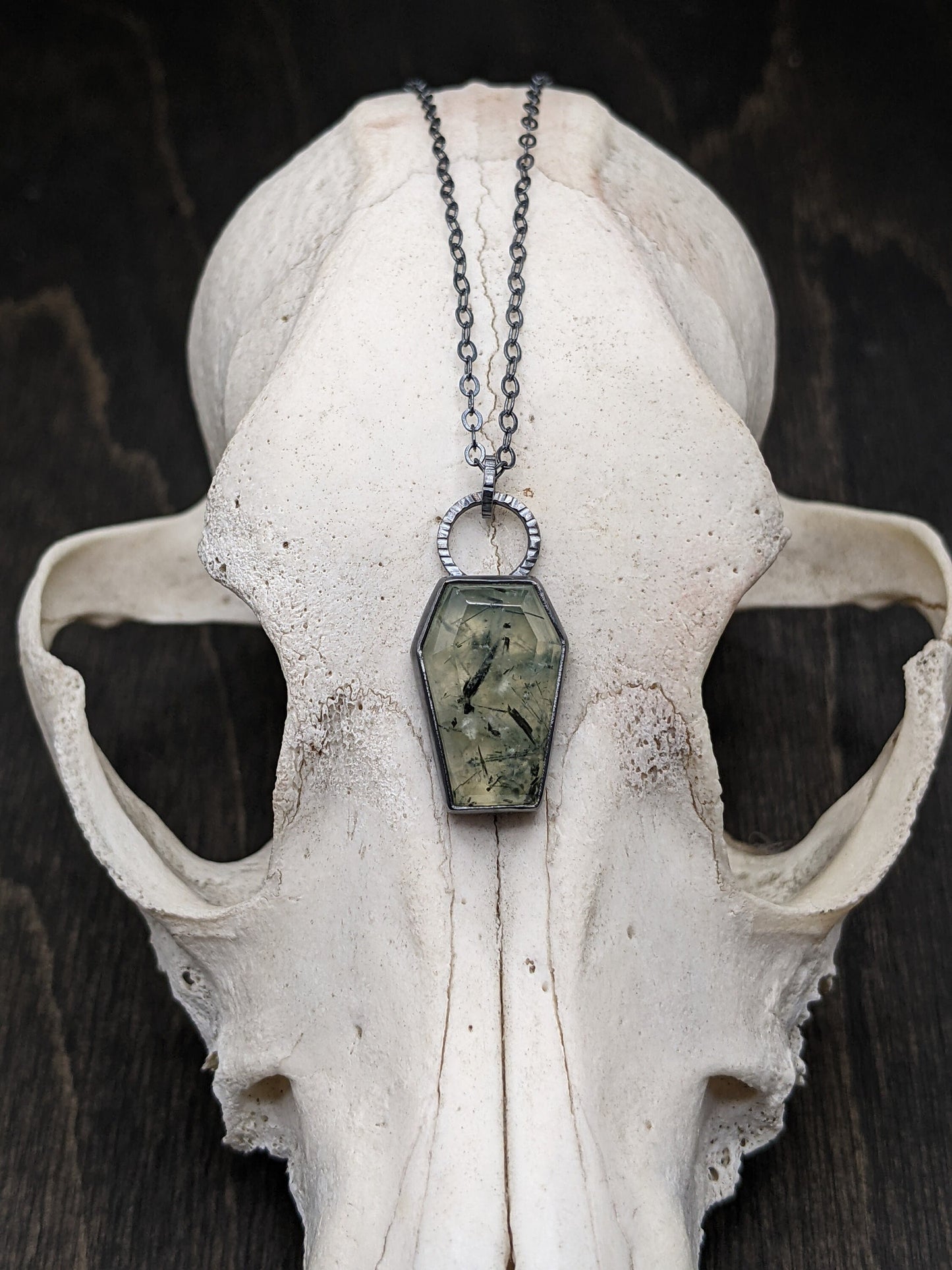 Prehnite Coffin Textured Sterling Silver Necklace
