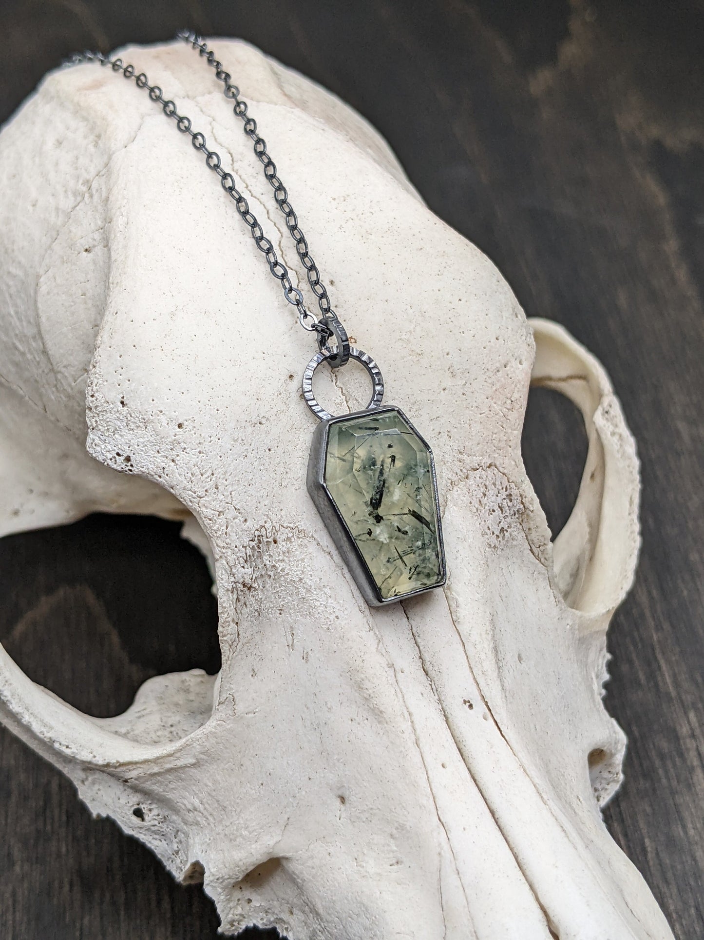Prehnite Coffin Textured Sterling Silver Necklace
