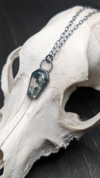 Moss Agate Coffin Textured Sterling Silver Necklace