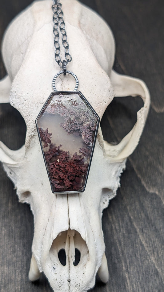 XL Scenic Plume Moss Agate Coffin Textured Sterling Silver Necklace